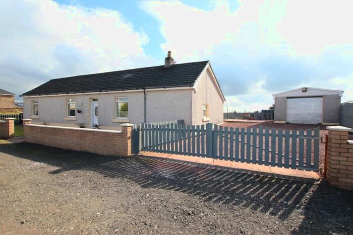 4 Bedroom Detached Bungalow For Sale In Main Street, Longriggend, Airdrie, ML6