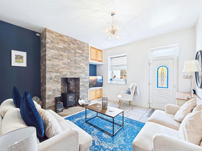 2 Bedroom Terraced House To Rent In West Lane, Embsay, BD23