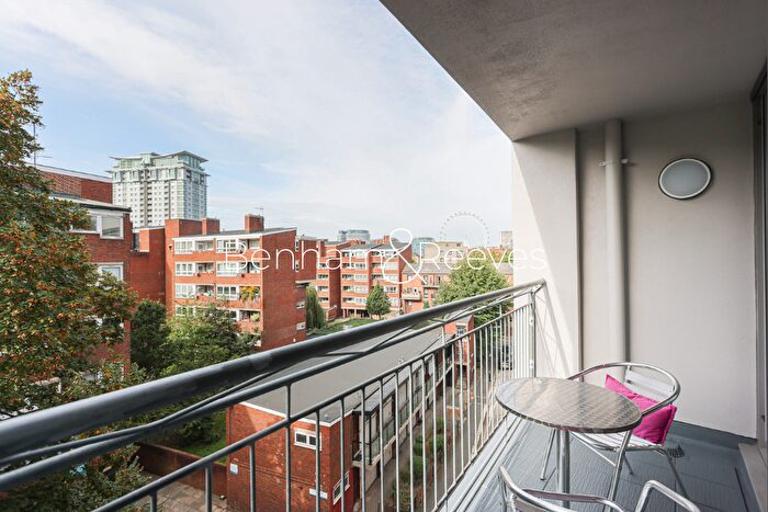 2 Bedroom Flat To Rent In Waterloo Road, London, SE1