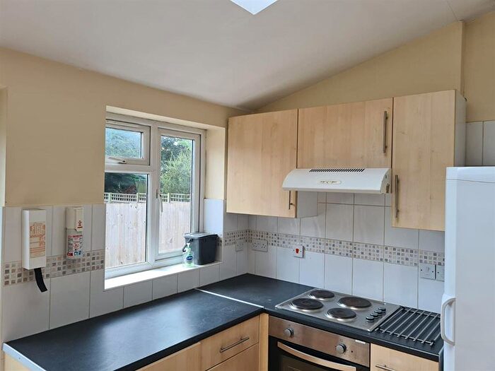 4 Bedroom Semi-Detached House To Rent In Stonor Place, Headington, Oxford, OX3