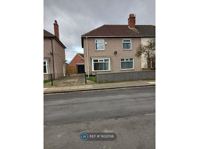 3 Bedroom Semi-detached House To Rent In Albany Road, Stockton-On-Tees, TS20
