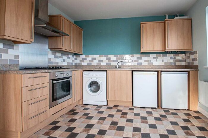 1 Bedroom Apartment To Rent In Tracey Way, Oxley Park, MK4