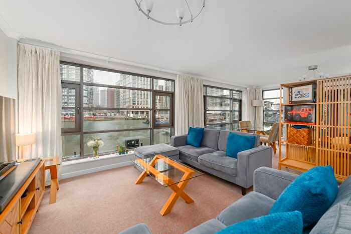 1 Bedroom Flat For Sale In Meridian Place, London, E14