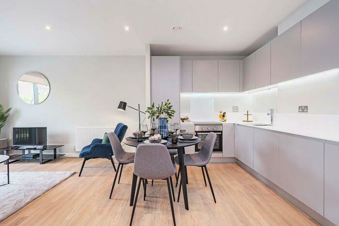 3 Bedroom Flat To Rent In Windlass Apartments, , Tottenham, London, N17