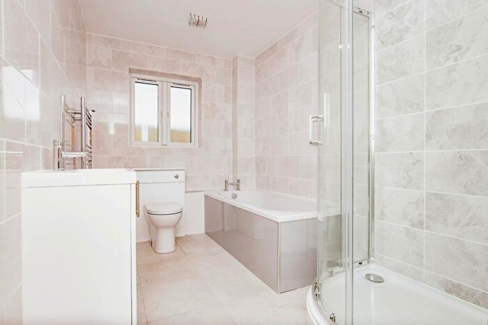 3 Bedroom Bungalow For Sale In Golwg Y Gloch, Rosebush, Pembrokeshire, SA66