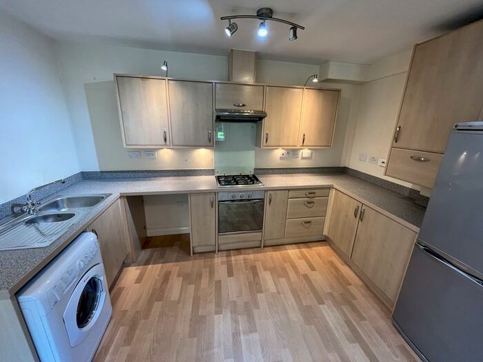 1 Bedroom Apartment To Rent In Echo Crescent, Manadon, Plymouth, PL5