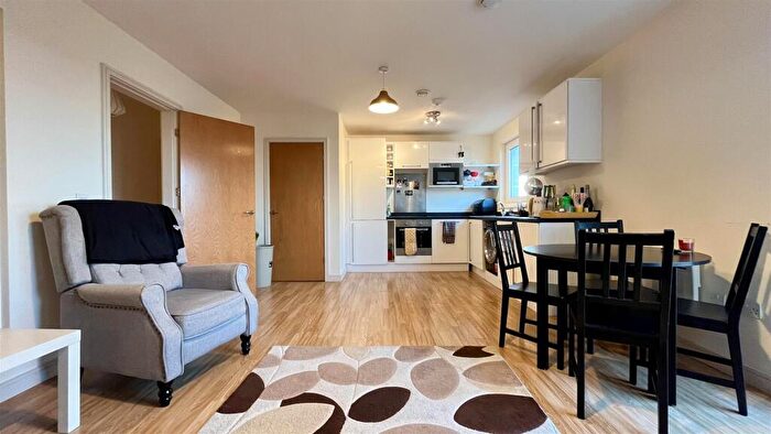 2 Bedroom Apartment To Rent In St. James Road, Sutton, SM1