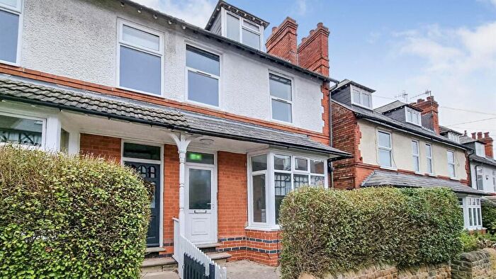 1 Bedroom Apartment To Rent In Bingham Road, Carrington, Nottingham, NG5