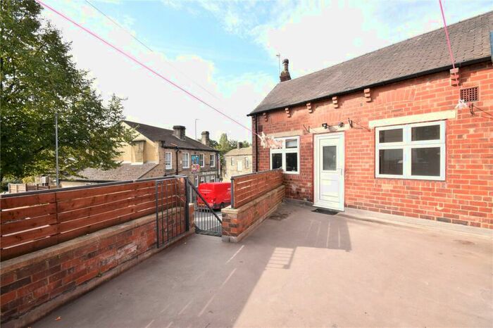 2 Bedroom Apartment To Rent In Abbey Road, Kirkstall, Leeds, LS5