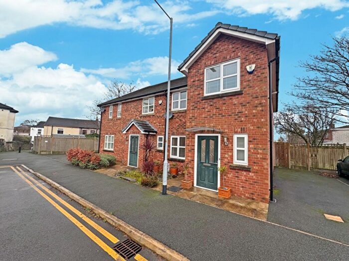 3 Bedroom Semi Detached House For Sale In Nightingale Gardens, Blackrod, BL6