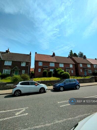 3 Bedroom Semi-Detached House To Rent In Sandy Lane, Mansfield, NG18
