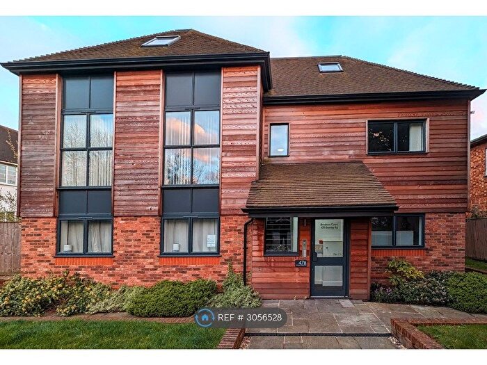 2 Bedroom Flat To Rent In Braeburn Court, London, N14