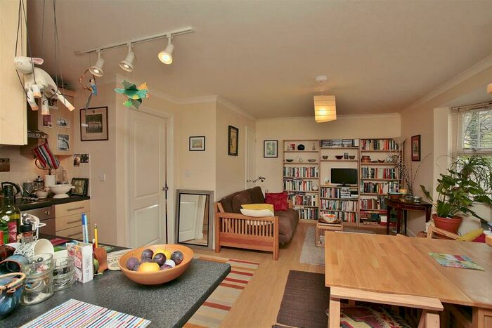 1 Bedroom Apartment To Rent In East Oxford, OX4