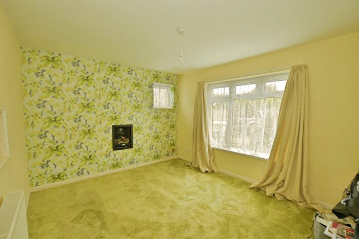 2 Bedroom Bungalow For Sale In Briars Road, St. Marys Bay, Romney Marsh, Kent, TN29