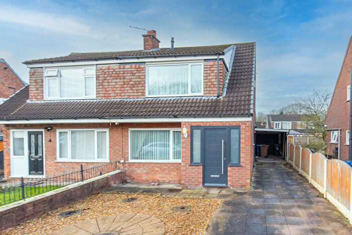 3 Bedroom Semi-Detached House For Sale In Pear Tree Crescent, Walton-Le-Dale, PR5
