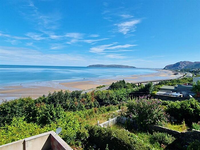 2 Bedroom Flat To Rent In High Street, Penmaenmawr, LL34