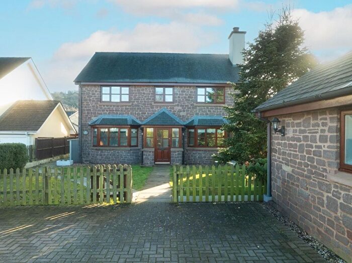 5 Bedroom Detached House For Sale In Yew Tree Close, Whitchurch, Ross-On-Wye, Herefordshire, HR9