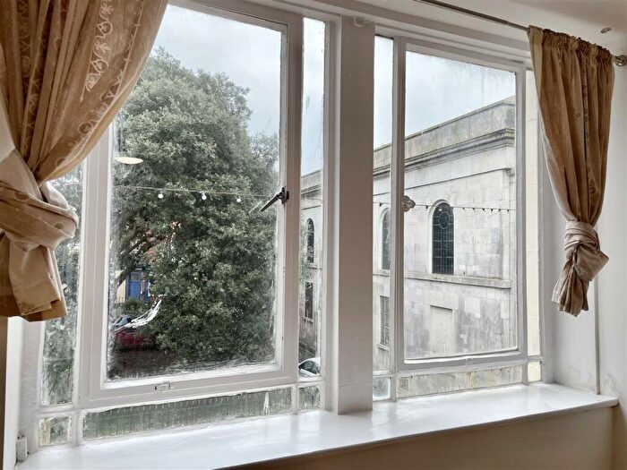 2 Bedroom Apartment For Sale In St. Mary Street, Weymouth, DT4