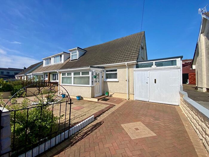 3 Bedroom Semi-Detached House For Sale In Elizabeth Close, Ynysforgan, Swansea, City And County Of Swansea., SA6