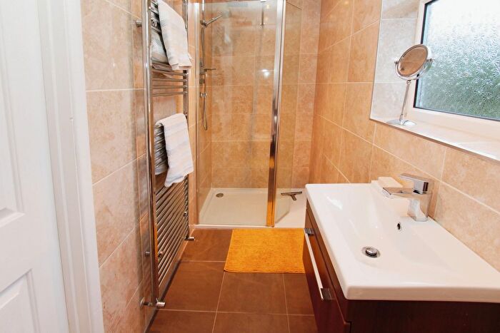 4 Bedroom Detached House For Sale In Gwenbrook Avenue, Beeston, Beeston, NG9