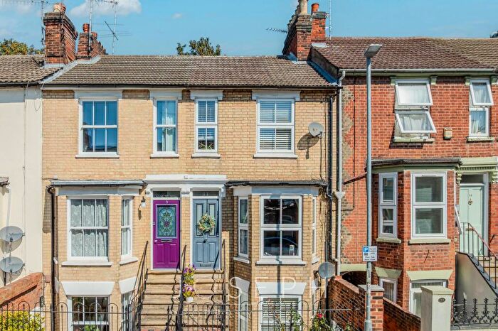 3 Bedroom Town House For Sale In Cemetery Road, Ipswich, IP4