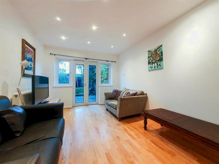 3 Bedroom Property To Rent In All Saints Road, London, SW19