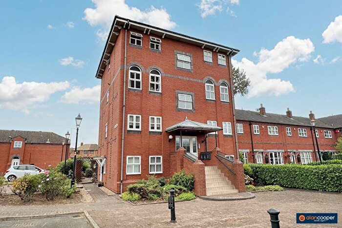 3 Bedroom Apartment For Sale In Lye Corner, Gatehouse Lane, Bedworth, CV12
