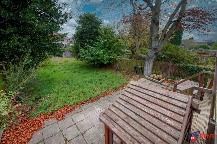 6 Bedroom Semi-Detached House To Rent In Newminster Road, Fenham, Newcastle Upon Tyne, NE4