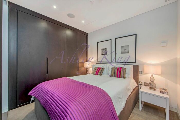 2 Bedroom Flat To Rent In Strand, London, WC2R