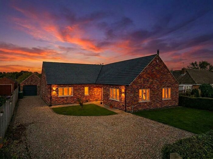 3 Bedroom Detached Bungalow For Sale In South Heath Lane, Fulbeck, NG32