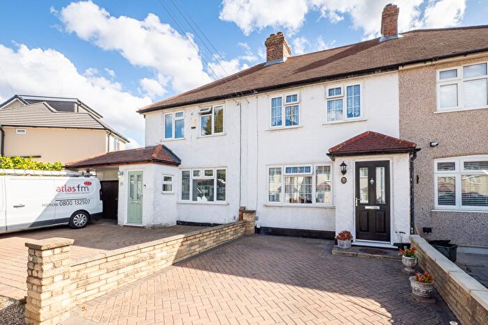 2 Bedroom Terraced House For Sale In Beeches Road, Sutton, SM3