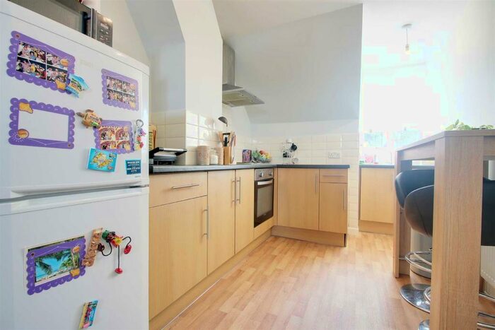 1 Bedroom Apartment To Rent In Marlowes, Hemel Hempstead, HP1