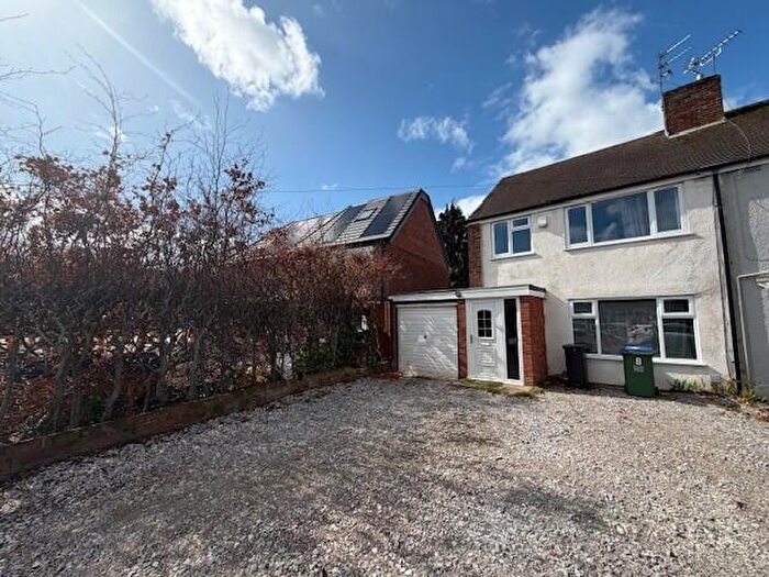 3 Bedroom Semi-Detached House To Rent In Green Lane, Great Barr, Birmingham, B43