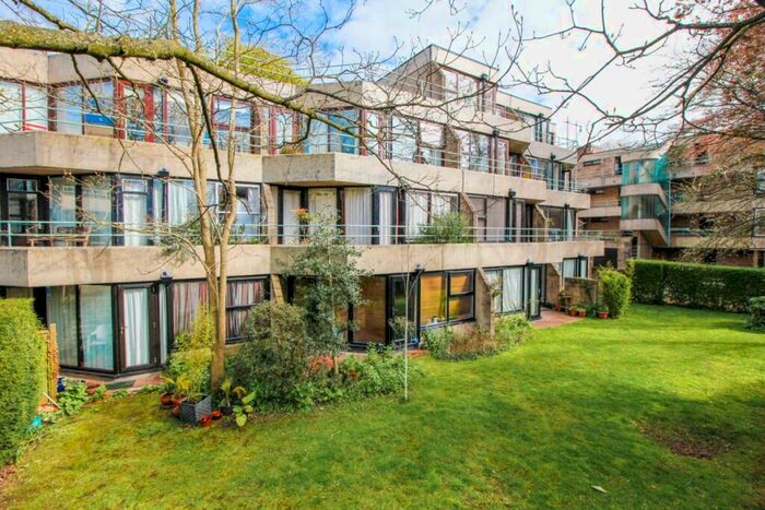 1 Bedroom Apartment To Rent In Banbury Road, Oxford, OX2