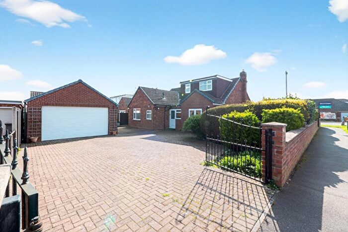 4 Bedroom Detached Bungalow For Sale In Moor Lane, York, YO24