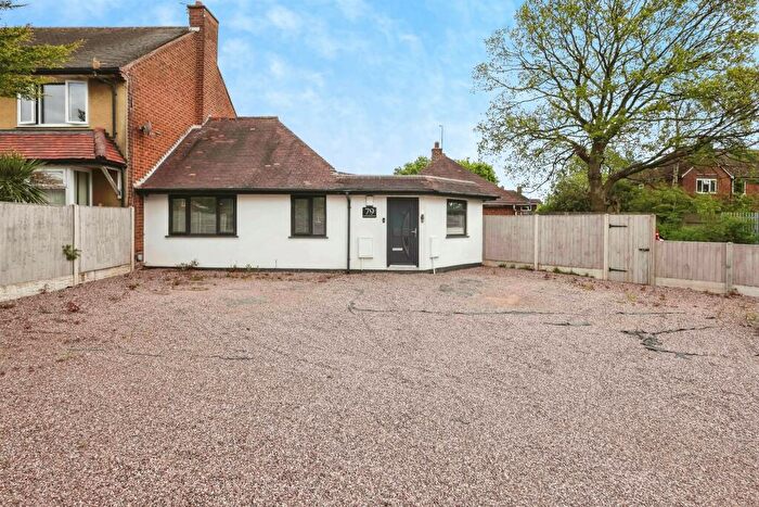 2 Bedroom Terraced Bungalow For Sale In Shard End Crescent, Birmingham, B34