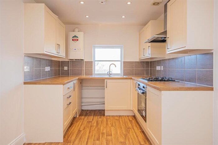 3 Bedroom Duplex To Rent In High Street, Burton Latimer, NN15