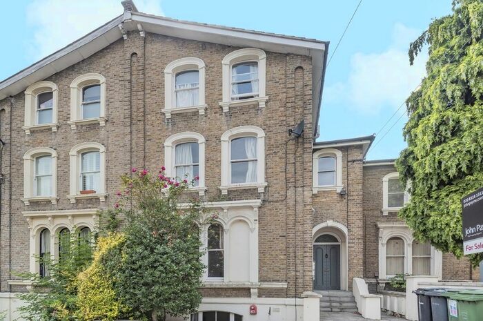 2 Bedroom Flat To Rent In Glenton Road, London, SE13
