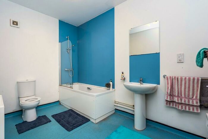 4 Bedroom House To Rent In Carlton House, Carlton Place, Southampton, Hampshire, SO15