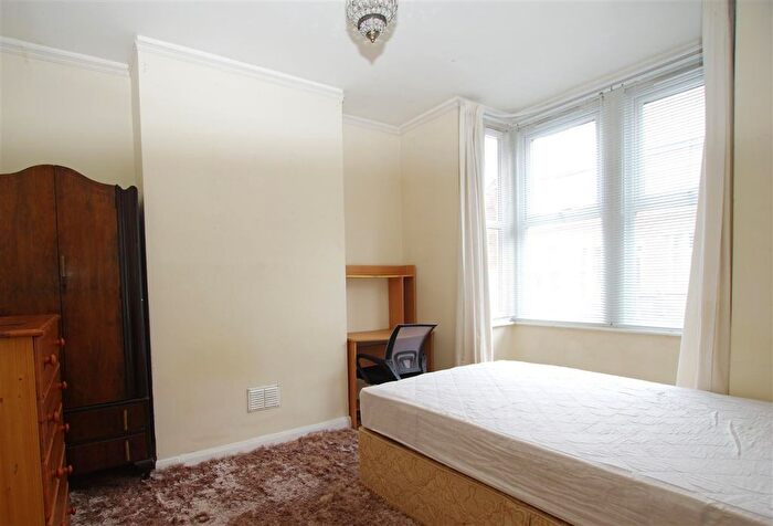 3 Bedroom Semi-detached House To Rent In Lancaster Road, Canterbury, Canterbury, CT1