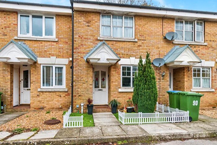 2 Bedroom Terraced House For Sale In Barons Mead, Southampton, Hampshire, SO16