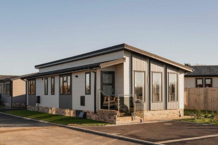 2 Bedroom Park Home For Sale In Stepshort, Belton, Great Yarmouth, NR31