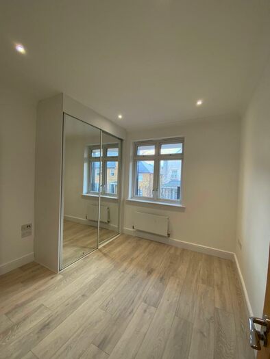 2 Bedroom Apartment To Rent In MacKintosh Street, Bromley, BR2