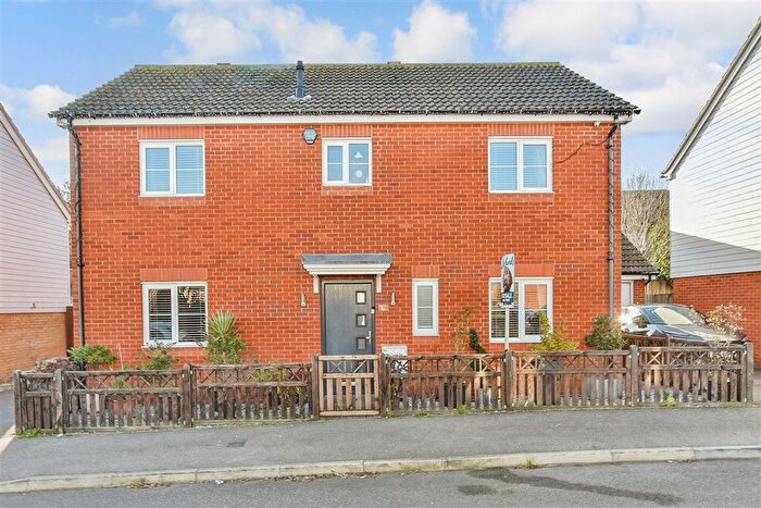 4 Bedroom Detached House For Sale In Gudgeon Crescent, Hoo, Rochester, Kent, ME3