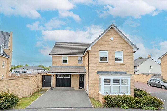 4 Bedroom Detached House For Sale In Spring Wood Crescent, Bramhope, Leeds, West Yorkshire, LS16