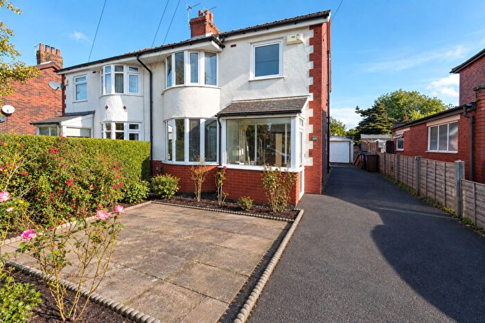 3 Bedroom Semi-Detached House For Sale In Brindle Road, Bamber Bridge, PR5