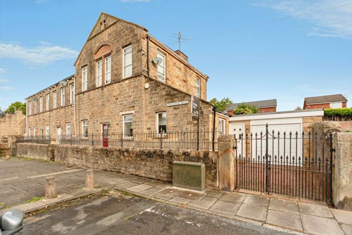 2 Bedroom End Of Terrace House For Sale In Marsden Road, Burnley, Lancashire, BB10