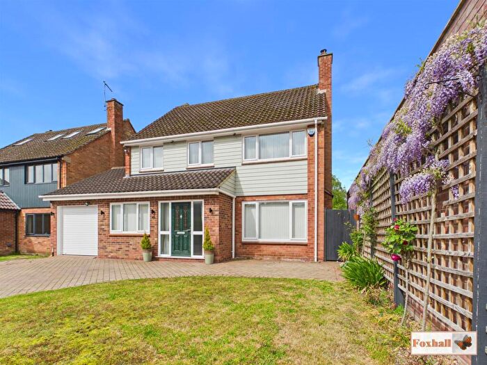4 Bedroom Detached House For Sale In Salehurst Road, Ipswich, IP3