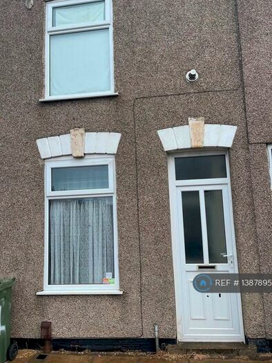 2 Bedroom End Of Terrace House To Rent In Tunnard Street, Grimsby, DN32