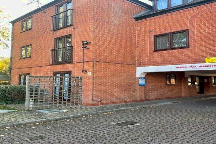 1 Bedroom Flat To Rent In Vinery Court, Stratford-Upon-Avon, CV37